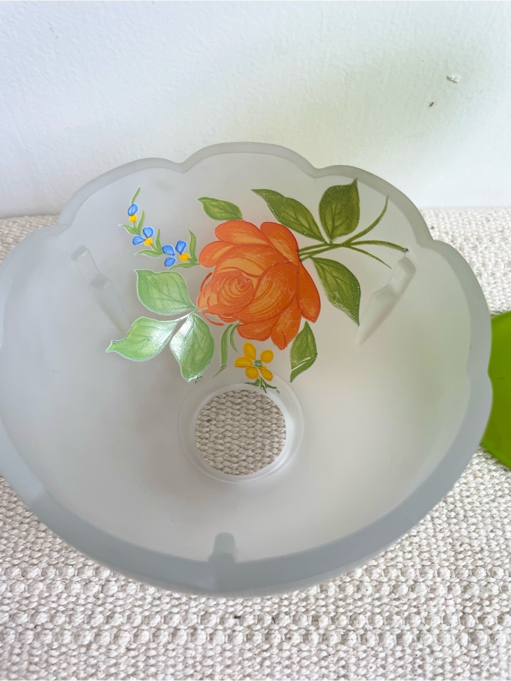 Westmoreland Fairy Lamp Frosted Green Stand Orange Rose - Picture 8 of 16